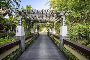 Pramana Watu Kurung Resort