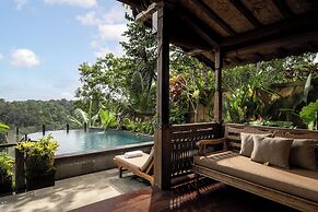 Pramana Watu Kurung Resort