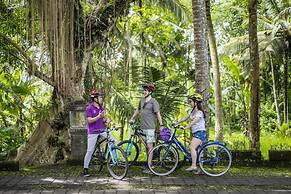 Pramana Watu Kurung Resort