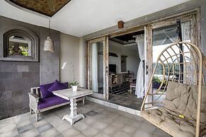 Pramana Watu Kurung Resort