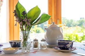 The Dinney Bed and Breakfast