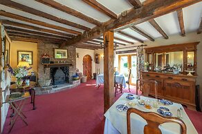 The Dinney Bed and Breakfast