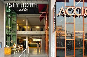 ISTY Hotel