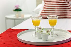 Feelathome Madrid Suites Apartments