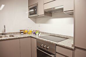 Feelathome Madrid Suites Apartments