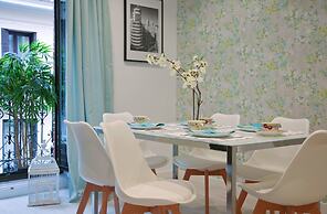 Feelathome Madrid Suites Apartments