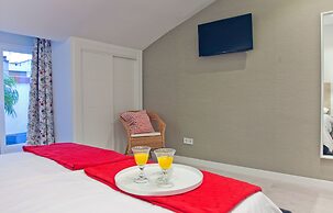 Feelathome Madrid Suites Apartments
