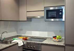 Feelathome Madrid Suites Apartments