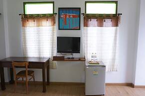 Sri Chiangkhan Hotel