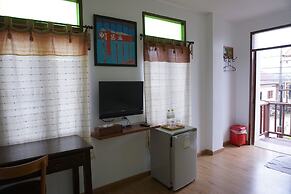 Sri Chiangkhan Hotel