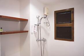 Sri Chiangkhan Hotel