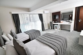 Guvenay Business Hotel