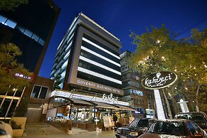 Guvenay Business Hotel