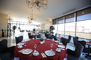 Guvenay Business Hotel