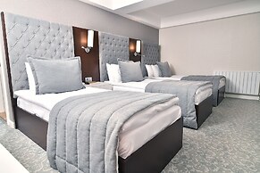 Guvenay Business Hotel