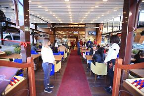 Guvenay Business Hotel