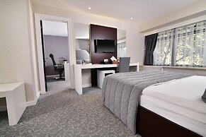 Guvenay Business Hotel