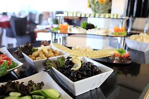 Guvenay Business Hotel