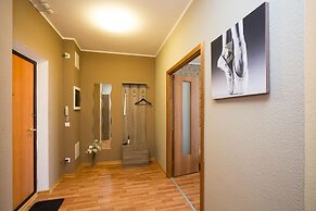 Apartment Etazhydaily 8 Marta