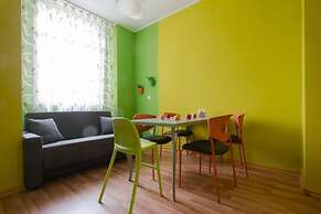 Apartment Etazhydaily 8 Marta