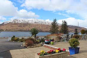 Hillview guest house