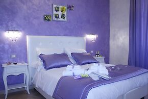 Crystal Rhome Guest House