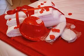 Crystal Rhome Guest House