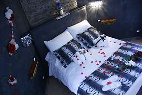 Crystal Rhome Guest House