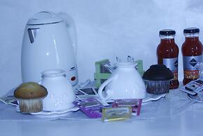 Crystal Rhome Guest House