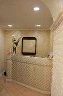 Crystal Rhome Guest House