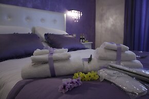 Crystal Rhome Guest House