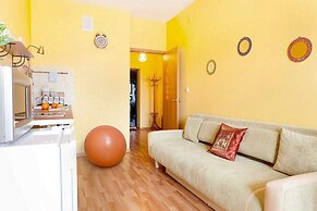 Apartment Etazhydaily Mashinistov