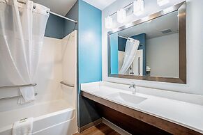 WoodSpring Suites Naples