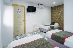 Pensión Riad Mediterraneo