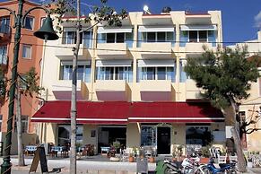 Maravellia Art Hotel