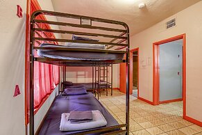 Sin City Hostel Las Vegas