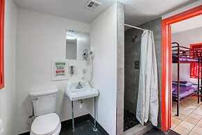 Sin City Hostel Las Vegas