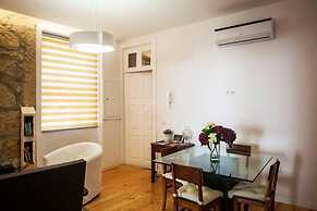 LightHouse Apartments