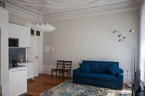 LightHouse Apartments