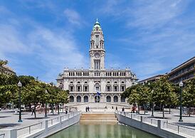 LightHouse Apartments