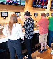 Studio Allston Hotel