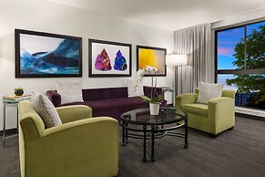 Studio Allston Hotel