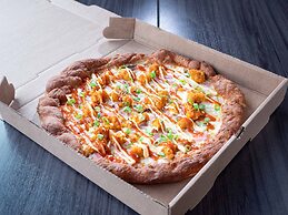 Studio Allston Hotel