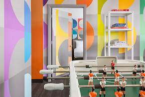 Studio Allston Hotel