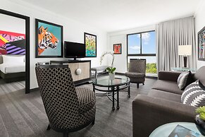 Studio Allston Hotel