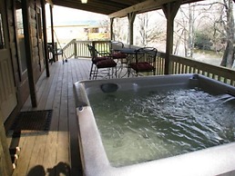 Linville River Log Cabins