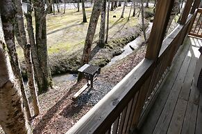 Linville River Log Cabins