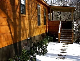 Linville River Log Cabins