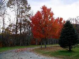 Linville River Log Cabins