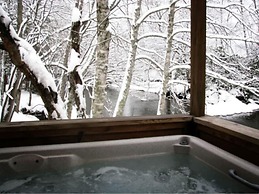 Linville River Log Cabins